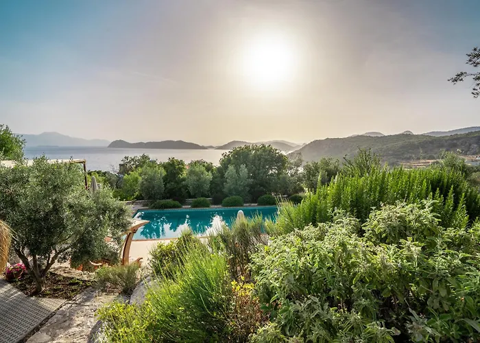 Bademli Bahce Hotel Sogut (Aegean)